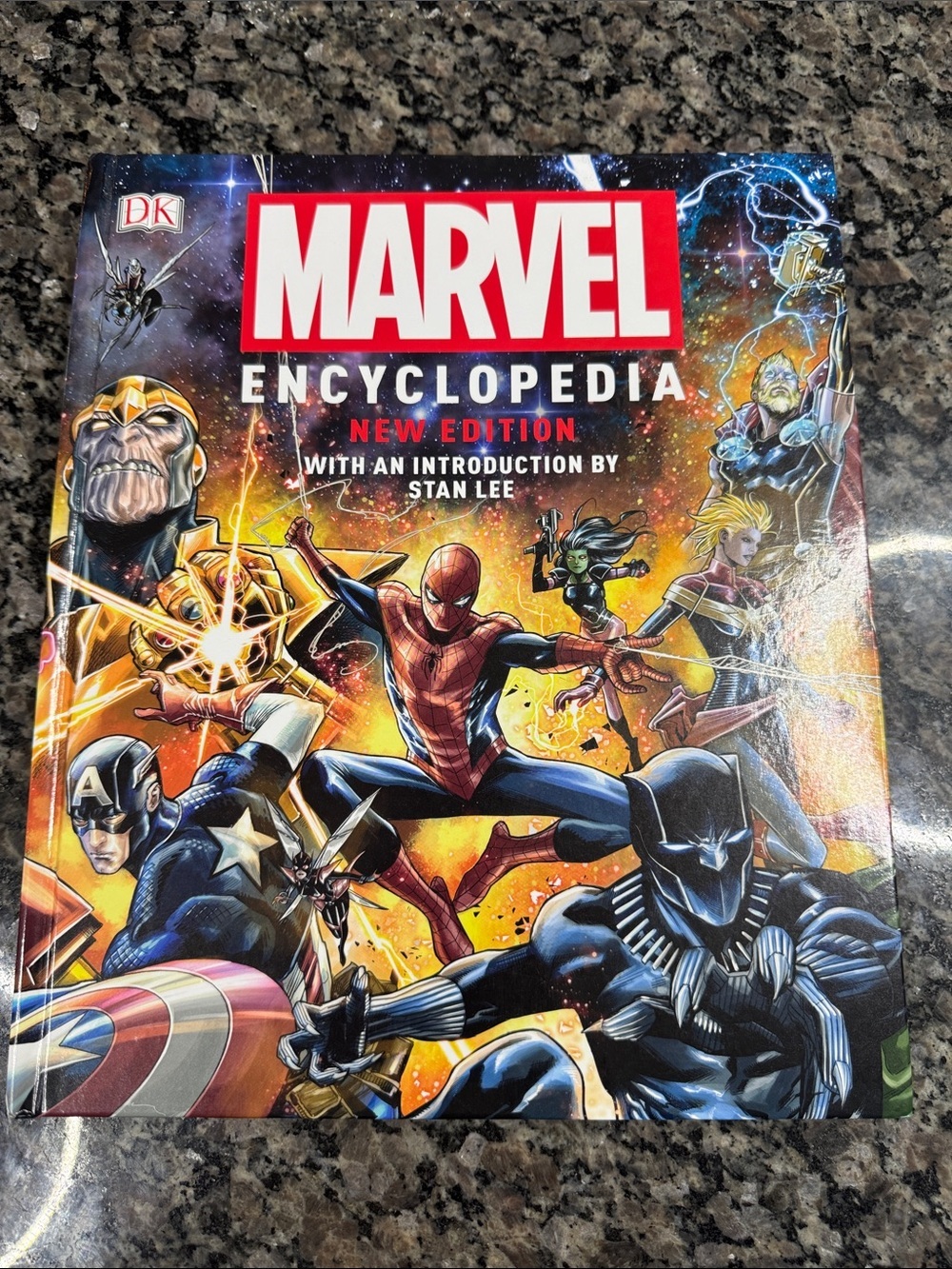Marvel Encyclopedia new edition introduction to Stan Lee Like new